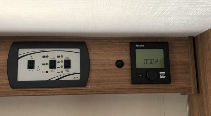 Einbau Truma CP Plus über Aufbautür – T449 Truma CP Plus im Carado T 449